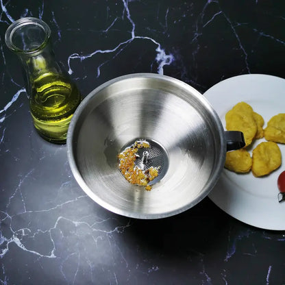 Funnel for Filling Bottles, 5 Inch Food Grade Stainless Steel Kitchen Funnel with 200 Mesh Filter Strainer🔥
