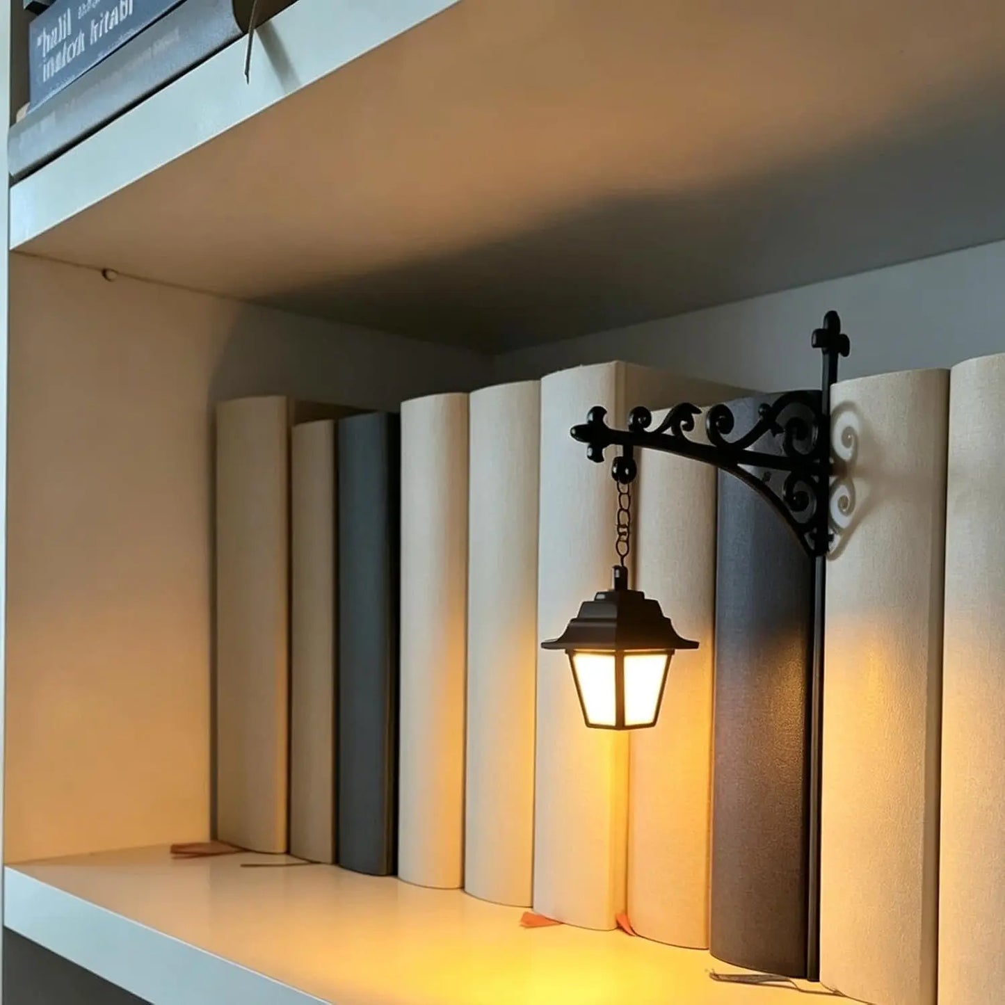 Library Lantern-Decorative Bookshelf Lighting, MiniatureHanging Shelf Lampdeng