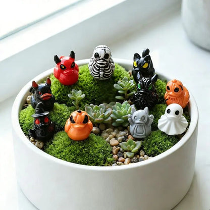 Mini Devil Ghost Skull Resin Ducks, Cute Spooky Desktop Decor, Creative Desktop Ornament🦇✨