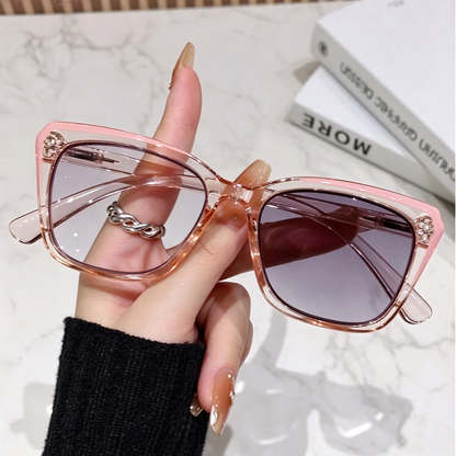 Progressive Photochromic Readers for Women, Pink Square Multifocal Reading Glasses 👓