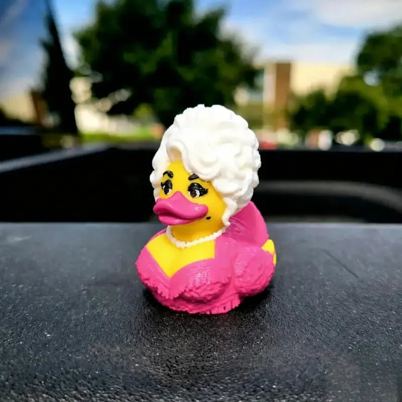 Dolly Duck - 3D Printed Collectible, Cute Desk & Car Decor🦆